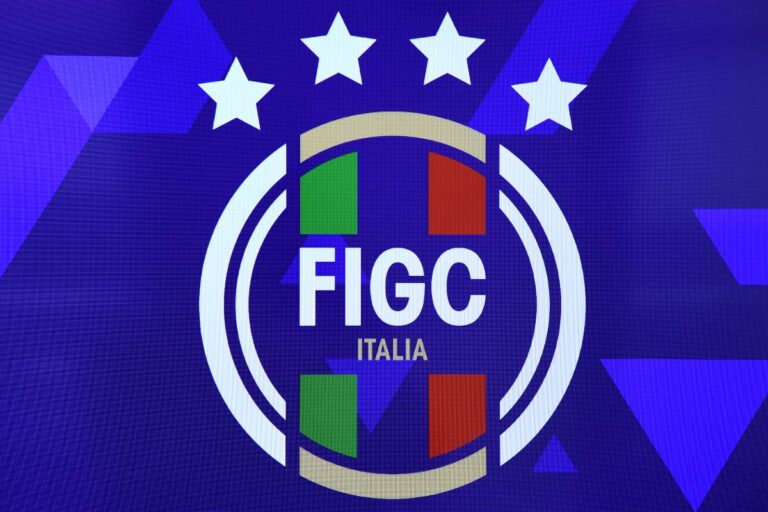 Caos scommesse altri 4 nomi nell’inchiesta: trema il calcio italiano