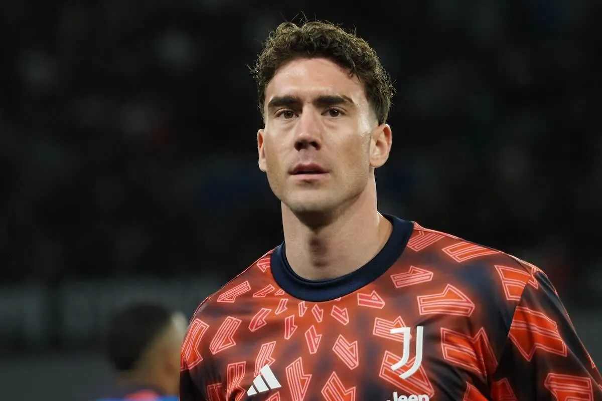 Vlahovic durante il riscaldamento