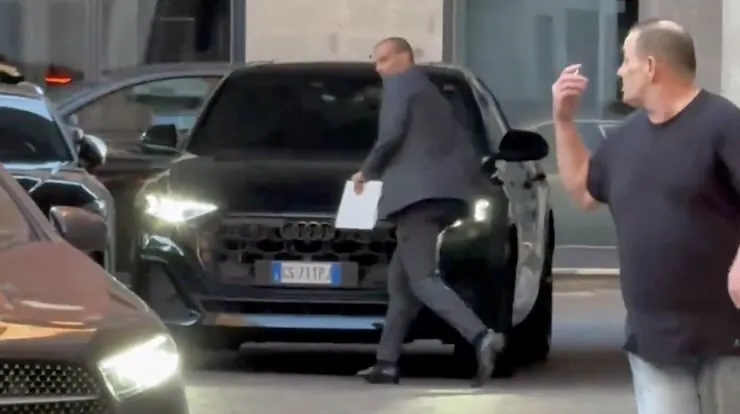 Allegri con il contratto 