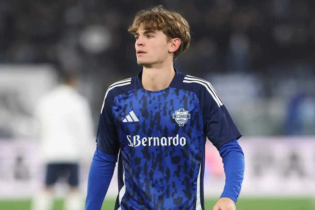 Nico Paz in primo piano